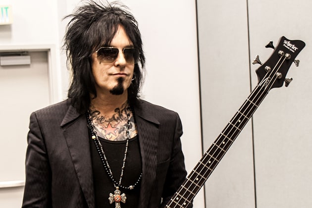 MÖTLEY CRÜE’s NIKKI SIXX Says He Is The Most Underrated Bass Player Ever
