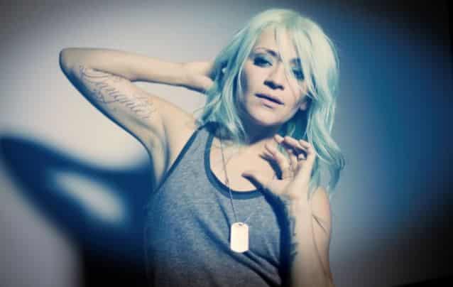 lacey sturm state of me, LACEY STURM Collaborates With SKILLET On New Solo Single ‘State Of Me’