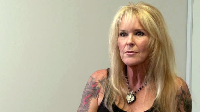 lita ford tony iommi abuse, LITA FORD Discusses Alleged Abusive Relationship With BLACK SABBATH’s TONY IOMMI In New Book