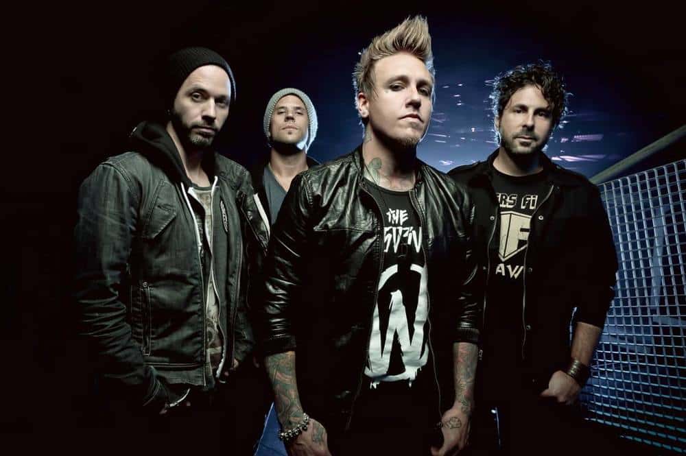 Loaded Radio talks with Jacoby and Tobin from PAPA ROACH on the latest edition of the ‘IN YER FACE’ Podcast