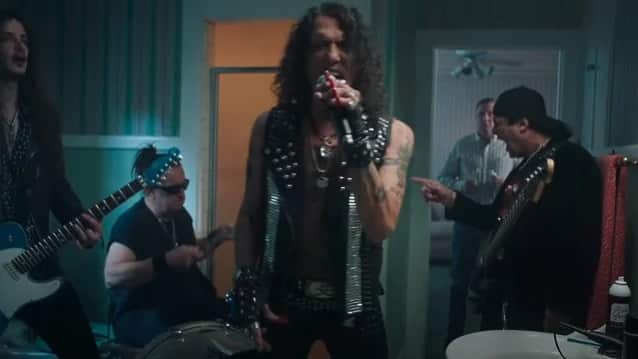 RATT Appear In New Geico Commercial