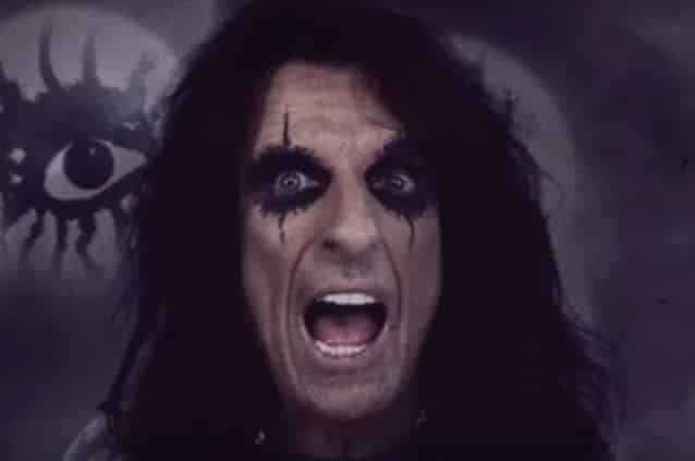 ALICE COOPER Drops The Music Video For New Song ‘Social Debris’; Offers Free Download