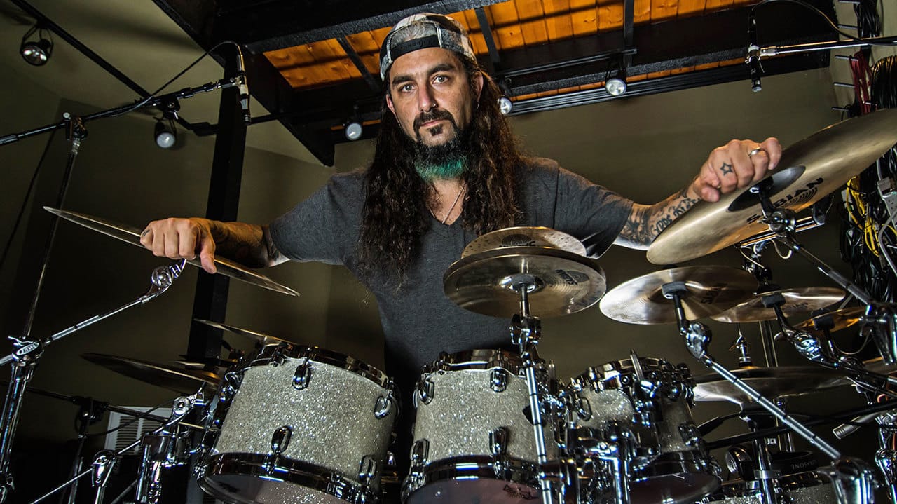 MIKE PORTNOY Names ‘The Greatest Drummer Of All Time’ Between NEIL PEART And JOHN BONHAM