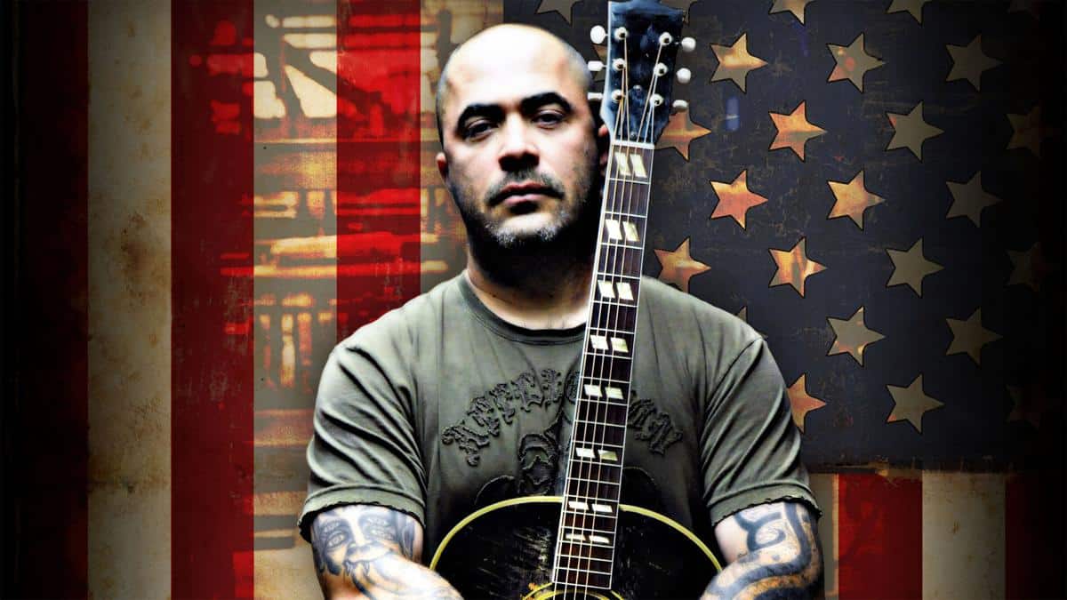 aaron lewis staind livestream, AARON LEWIS Of STAIND Says: “We Are Allowing The Dumbest People In This Country To Dictate What Our Lives Are And Aren’t”