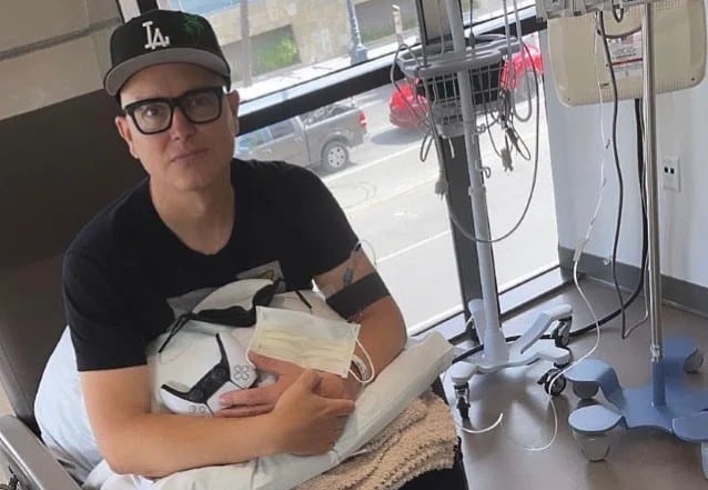 BLINK-182’s MARK HOPPUS Says He’s “Determined To Kick Cancer’s Ass Directly In The Nuts”