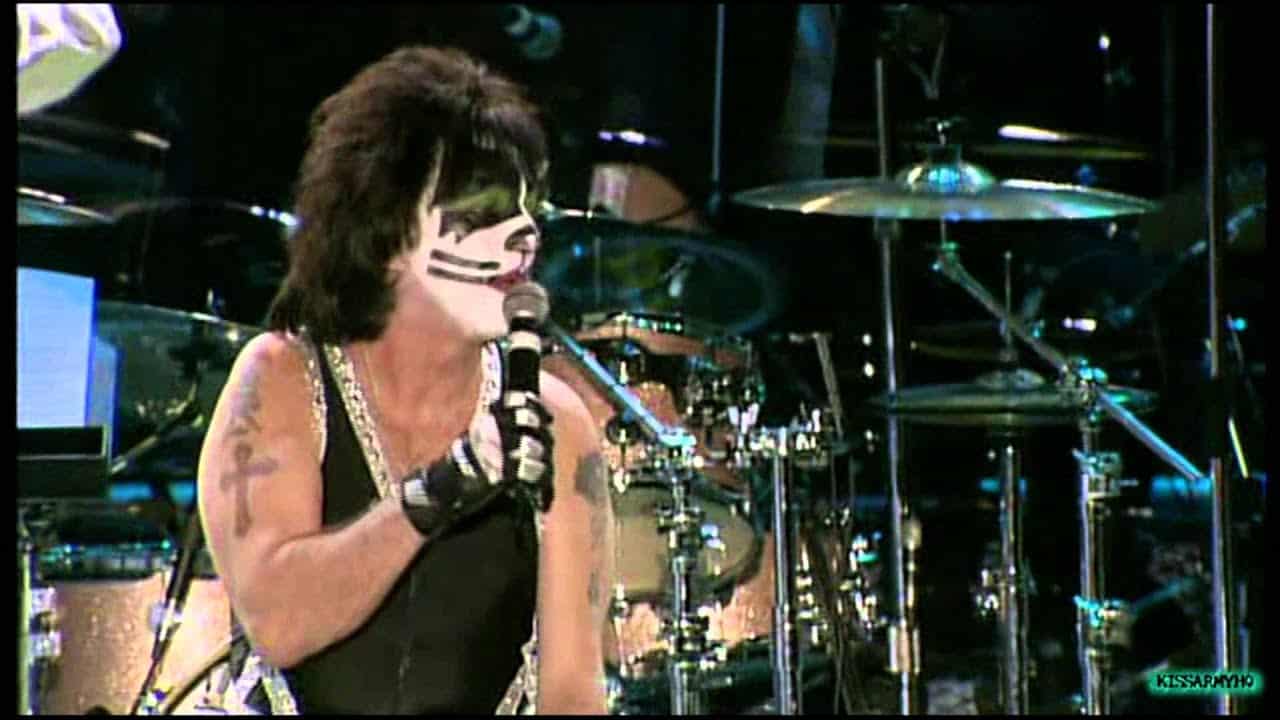 paul stanley peter criss beth, PAUL STANLEY Says PETER CRISS Wouldn’t Let KISS Use ‘Beth’ In ‘KISStory’ Documentary