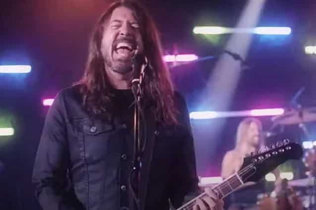 FOO FIGHTERS Release Performance Video Covering BEE GEES’ ‘You Should Be Dancing’