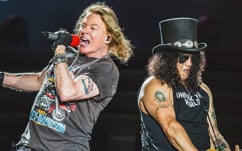 SLASH Says ‘There’s New GUNS N’ ROSES Material Coming Out As We Speak’