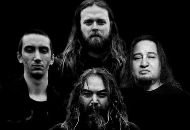 FEAR FACTORY’s DINO CAZARES To Join SOULFLY As Guitarist On U.S. Tour