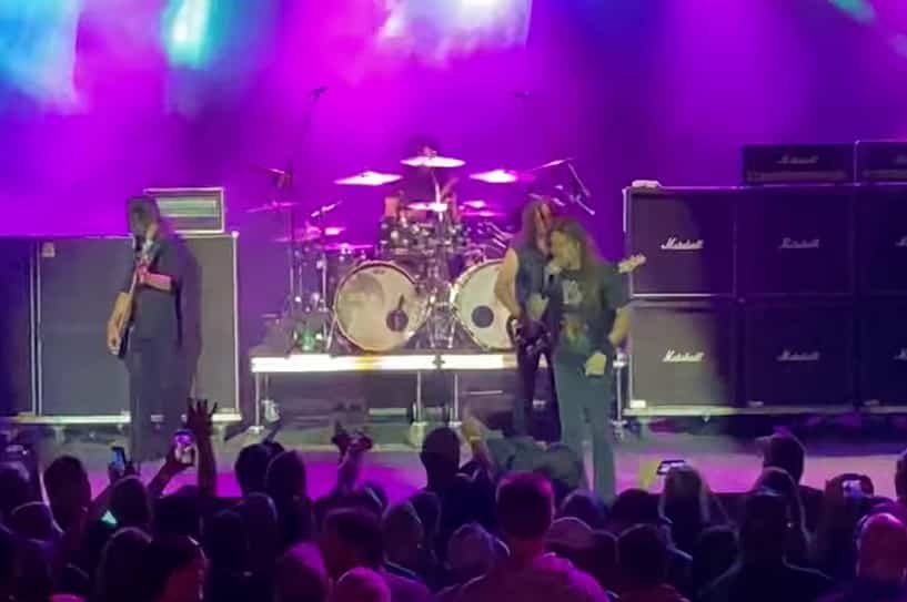 VIDEO: QUEENSRŸCHE’s TODD LA TORRE Sports A METAL CHURCH Shirt In Honor Of MIKE HOWE At Iowa Show