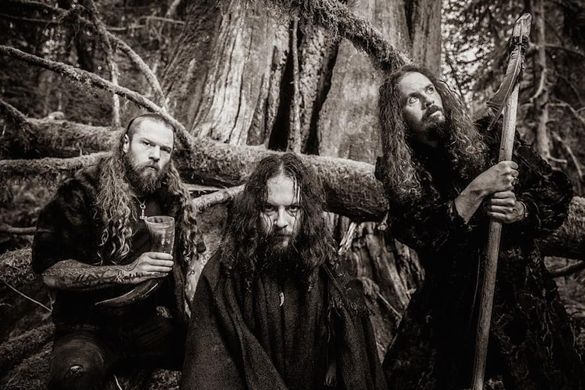 WOLVES IN THE THRONE ROOM Premiere New Track And Video: ‘Primal Chasm (Gift of Fire)’