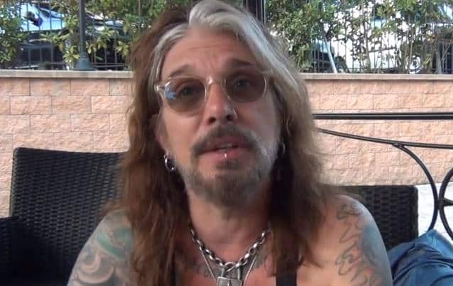 JOHN CORABI Says Classic RATT Members ‘Can’t Get Through A Rehearsal Without Wanting To Kill Each Other’