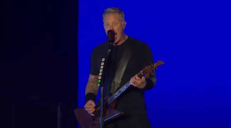 Check Out Pro-Shot Video Of METALLICA Playing ‘Enter Sandman’ From WELCOME TO ROCKVILLE