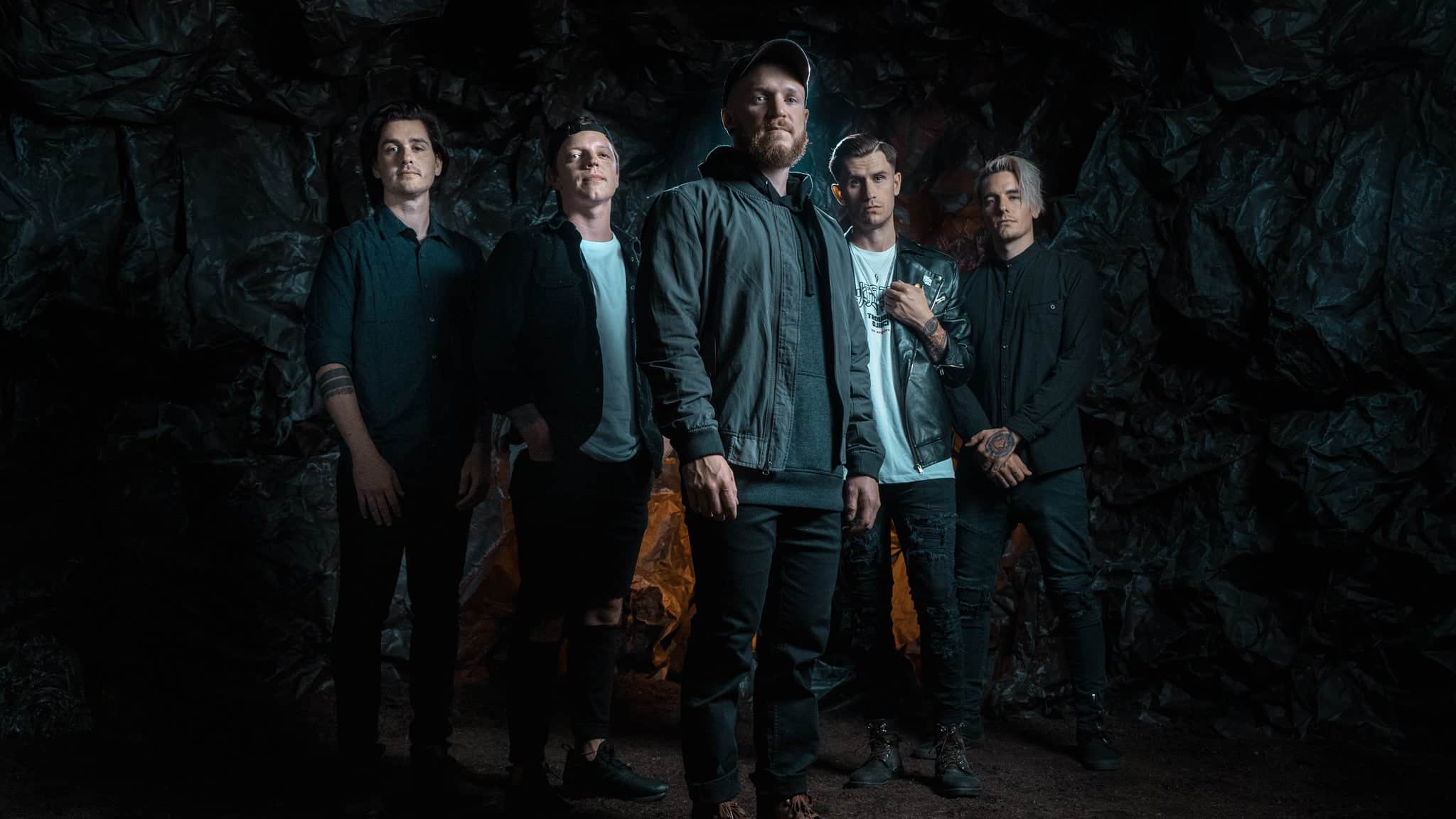 WE CAME AS ROMANS Debut The New Track ‘Daggers’ Feat.  ZERO 9:36