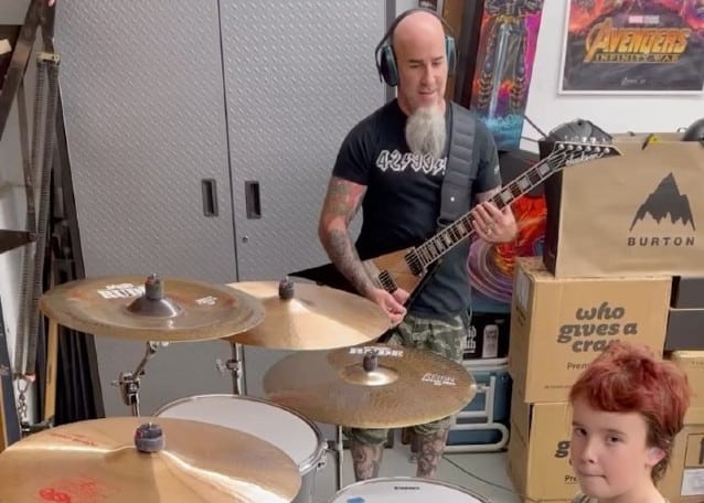 ANTHRAX’s SCOTT IAN Jams SYSTEM OF A DOWN’s ‘Bounce’ With His 10-Year-Old Son
