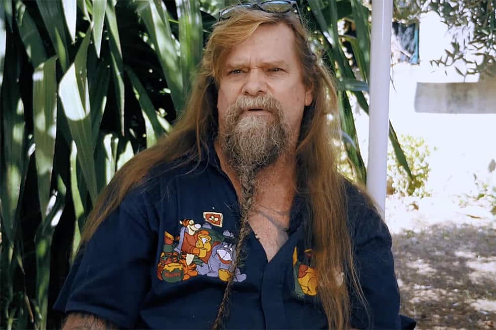 Ex-W.A.S.P. Guitarist CHRIS HOLMES’s Wife Sets Up GoFundMe For His Cancer Treatment