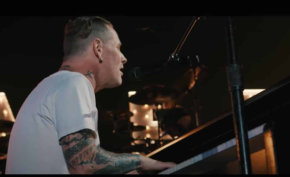 COREY TAYLOR Releases ‘Home’ And ‘Zzyzx Rd.’ Performance Video From ‘CMFB…Sides’