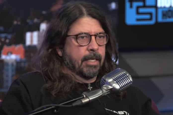 DAVE GROHL Addresses His Hearing Loss: “If You Were Sitting Next to Me…I Wouldn’t Understand a F***ing Word”