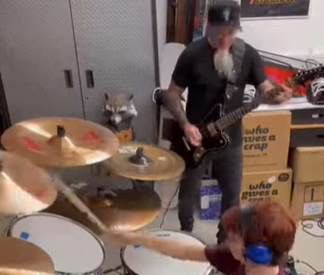 Video: ANTHRAX’s SCOTT IAN Jams KORN’s ‘Here To Stay’ With His 10-Year-Old Son