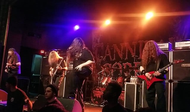 death-metal-cannibal-corpse-live