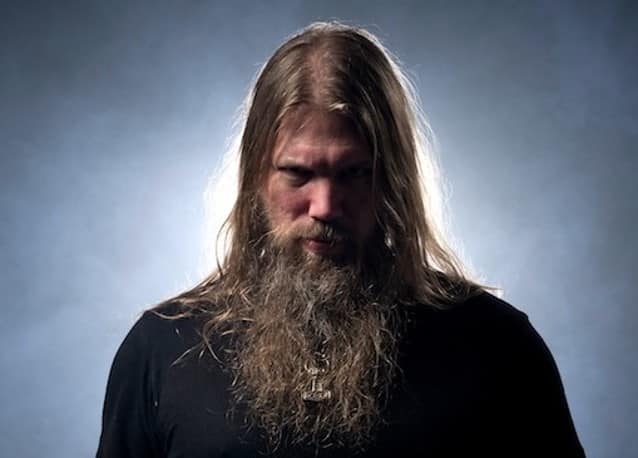 AMON AMARTH Vocalist On Ukraine Invasion By Russia: “I Stand With Ukraine And All Russians Who Oppose This War”