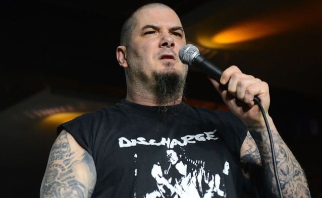 pantera reunion tour, PHIL ANSELMO Says ‘I Know DIMEBAG And VINNIE PAUL Would Want The Legacy And The Name Of PANTERA To Go On’