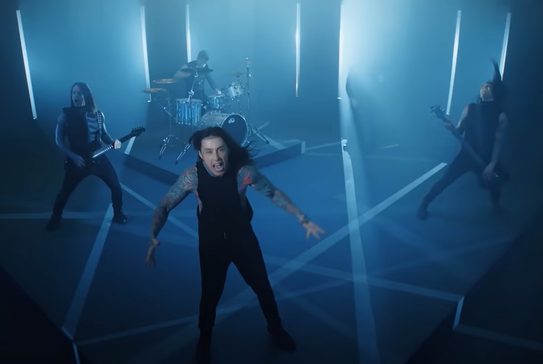 new falling in reverse music, FALLING IN REVERSE Release The Official Music Video For ‘Voices In My Head’