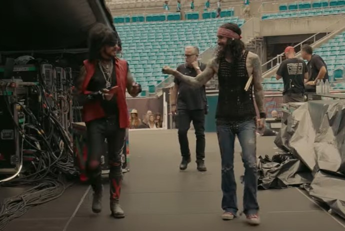 motley crue the stadium tour recap, Check Out MÖTLEY CRÜE’s Video Recap Of First Few Shows From ‘The Stadium Tour’