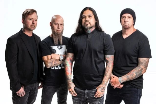 drowning pool,drowning pool bodies,drowning pool lead singer,drowning pool songs,pantera tribute, DROWNING POOL Tribute PANTERA On New Track ‘Mind Right’, Announces ‘Strike A Nerve’ Album