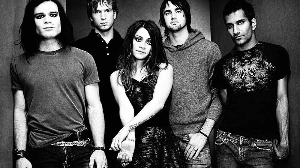 flyleaf,flyleaf reunion,flyleaf tour,flyleaf tour dates,flyleaf lacey sturm,lacey sturm,flyleaf members,flyleaf lead singer,flyleaf blue ridge rock festival, FLYLEAF Announce Second Reunion Concert With LACEY STURM