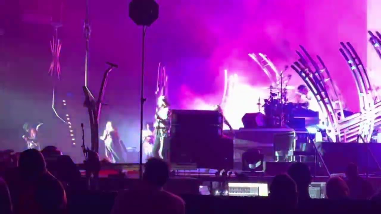 Video Thumbnail: MÖTLEY CRÜE Live With JOHN 5 For The First Time – Atlantic City, NJ – 02/10/23