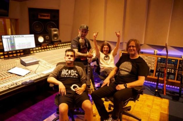 anthrax,anthrax new album,anthrax band,anthrax band members,anthrax scott ian,anthrax charlie benante,new anthrax album,new anthrax album 2023,scott ian,charlie benante,joey belladonna, ANTHRAX’s Recording Sessions For New Album Are ‘Going Great’ Says SCOTT IAN