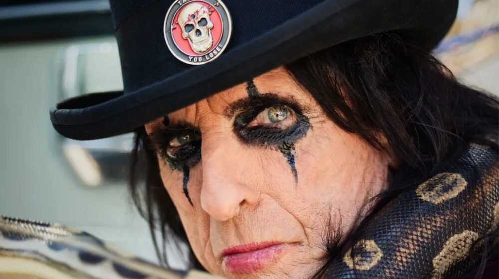 alice cooper,alice cooper new album,alice cooper road,alice cooper songs,alice cooper band,alice cooper tour 2023,alice cooper discography,alice cooper i m alice,alice cooper band members,alice cooper road album, ALICE COOPER Reveals ‘Road’ Album Details, Listen To New Song ‘I’m Alice’